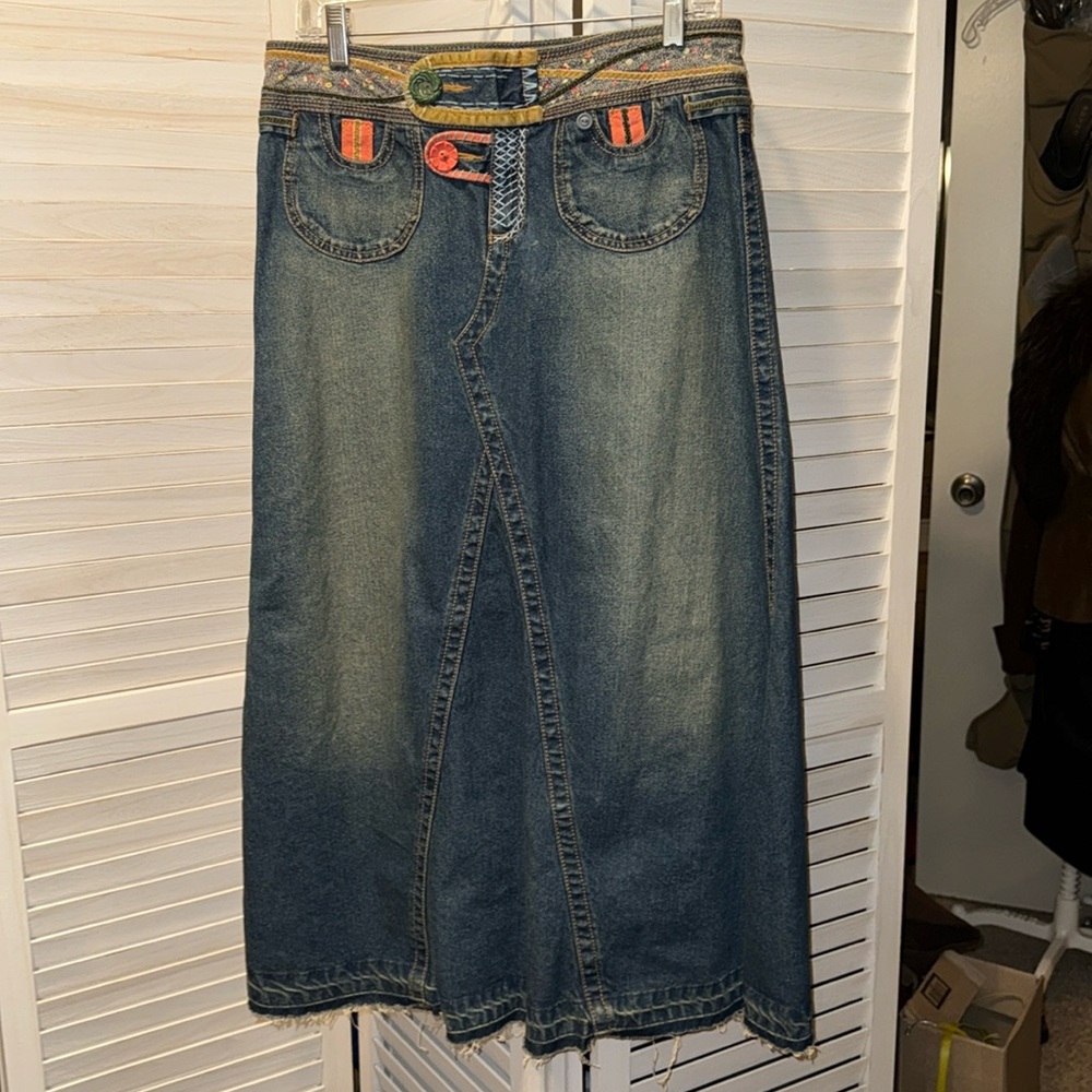 CAbi Denim Maxi Skirt with colorful accents. Size 4